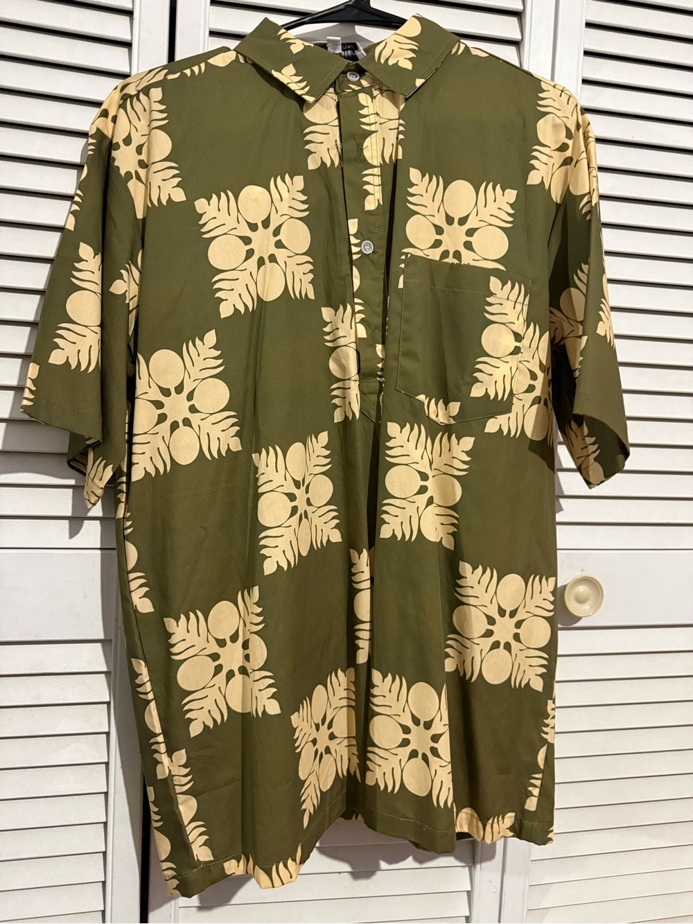 MENS SIMPLY SISTERS SHIRT